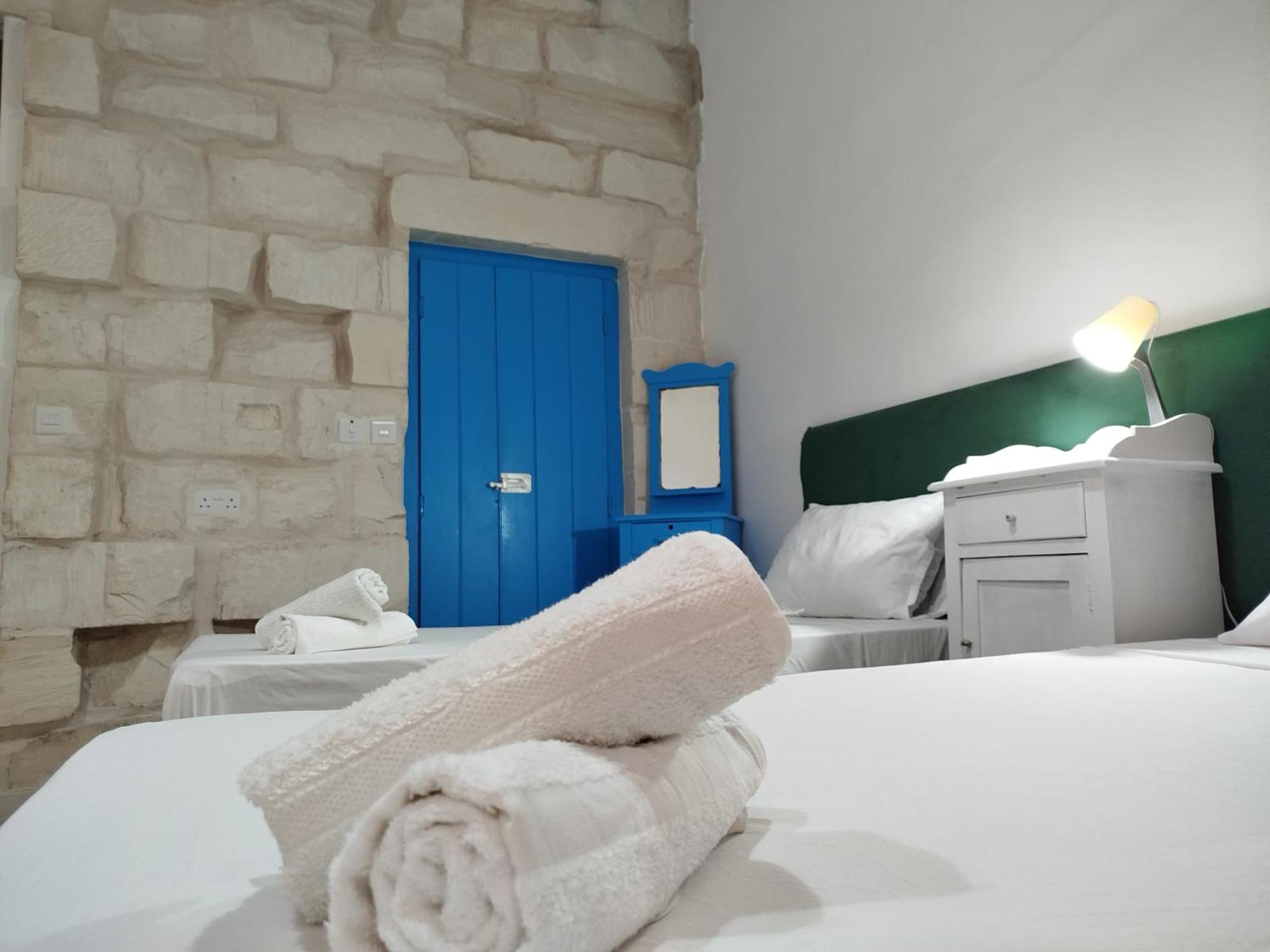 Limestone Sun Suites Слима Стая снимка